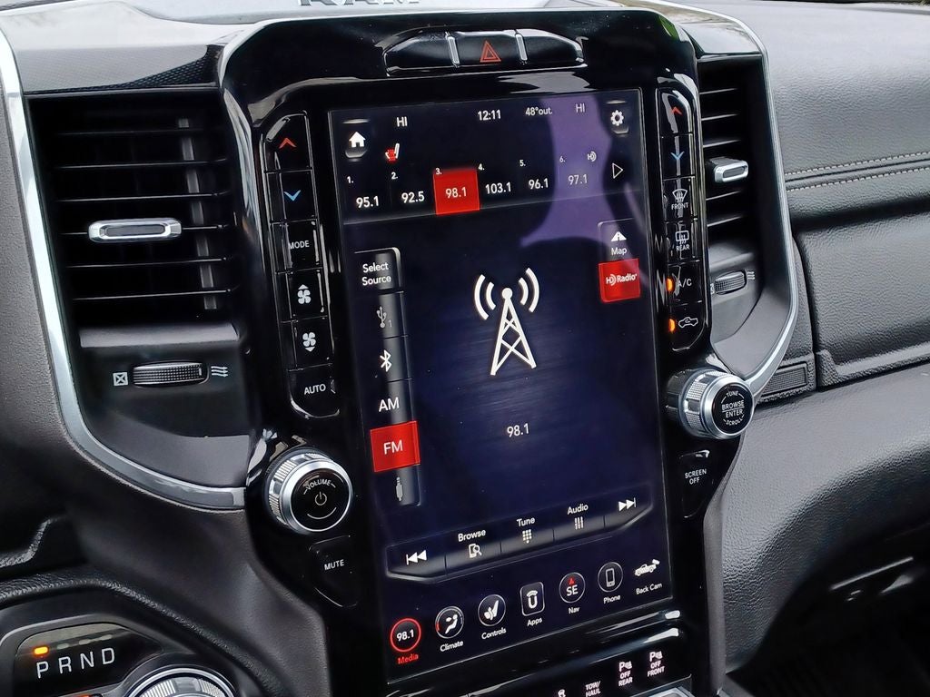 2021 RAM 1500 Laramie Crew Cab 4x4 5'7' Box