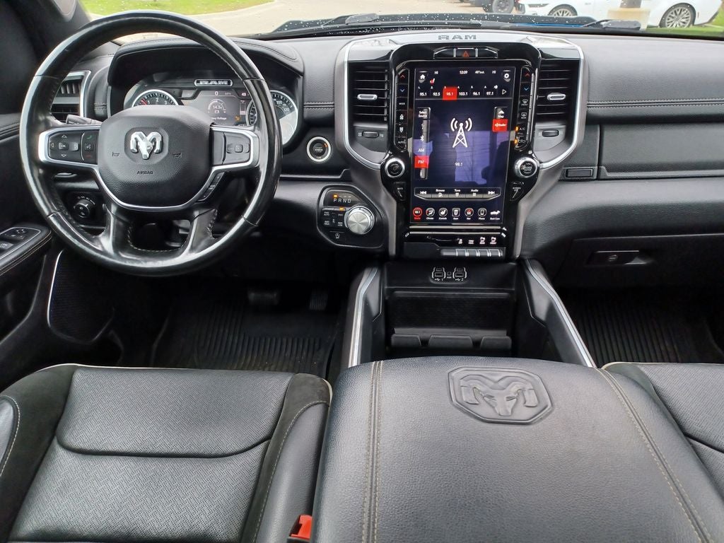 2021 RAM 1500 Laramie Crew Cab 4x4 5'7' Box