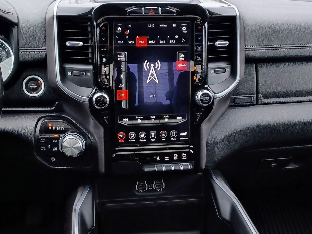 2021 RAM 1500 Laramie Crew Cab 4x4 5'7' Box