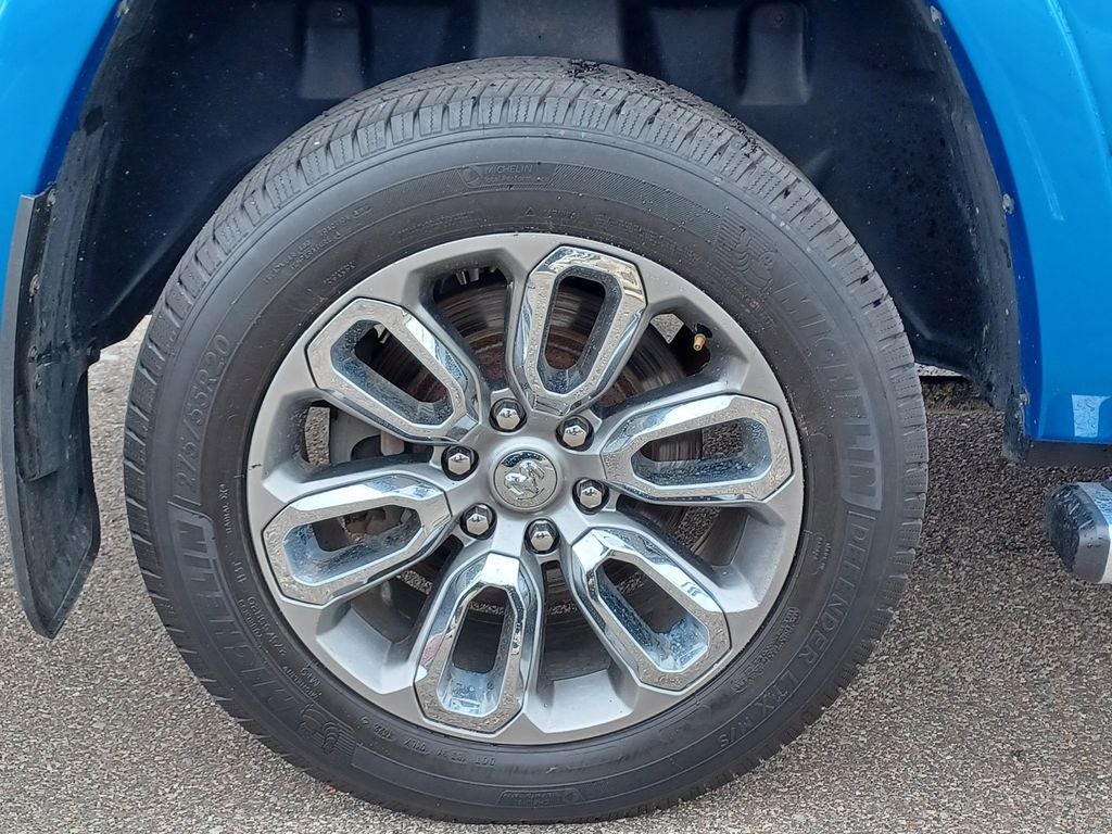 2021 RAM 1500 Laramie Crew Cab 4x4 5'7' Box