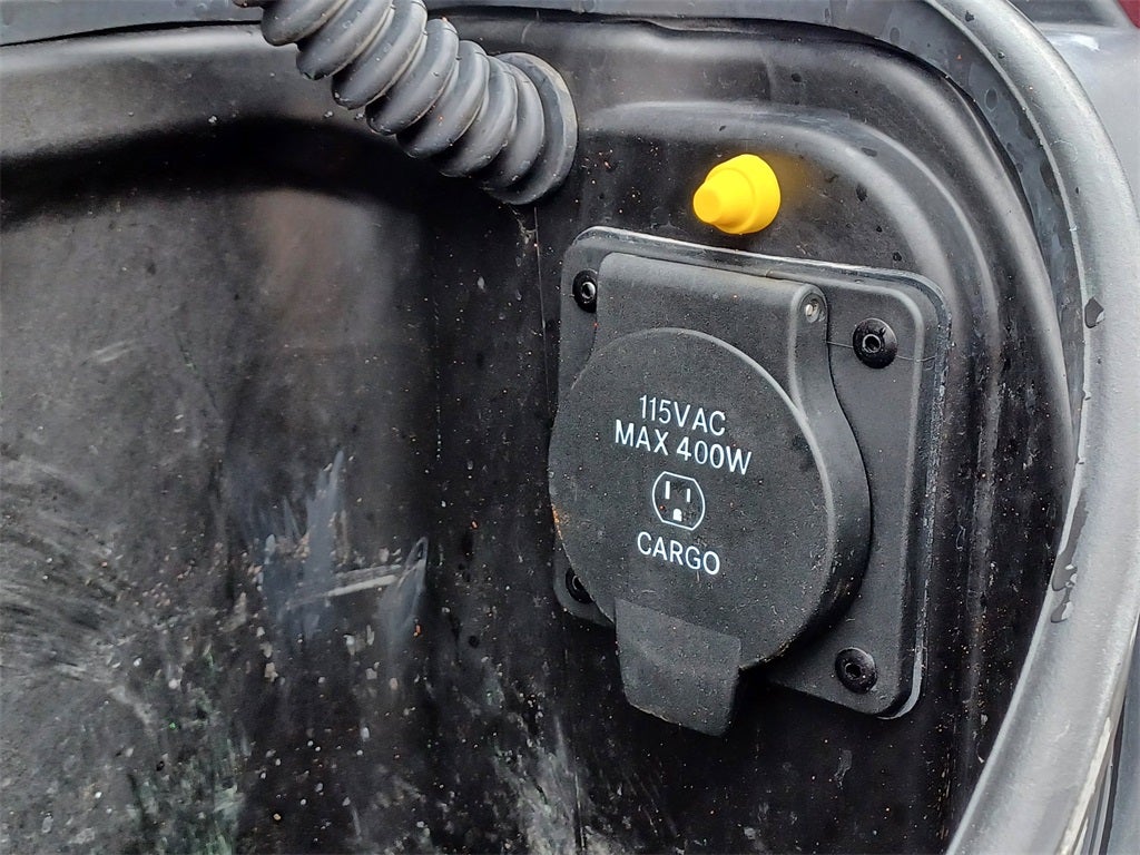 2022 RAM 1500 Laramie Crew Cab 4x4 5'7' Box