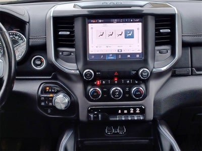 2022 RAM 1500 Laramie Crew Cab 4x4 5'7' Box