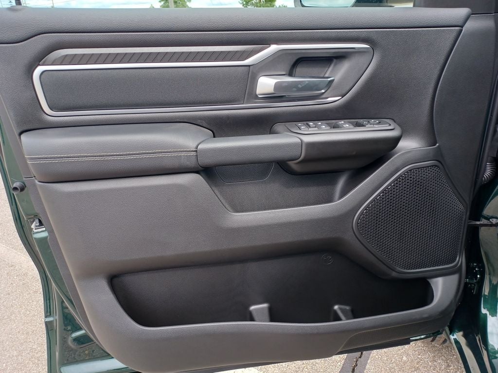 2027 RAM Ram 1500 Big Horn/Lone Star