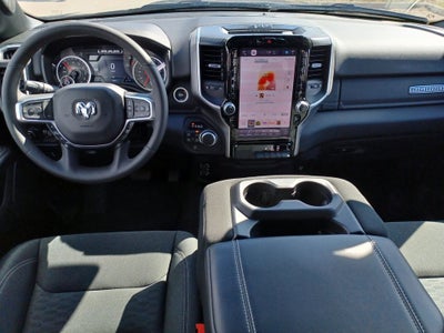 2025 RAM 1500 Big Horn Crew Cab 4x4 6'4' Box