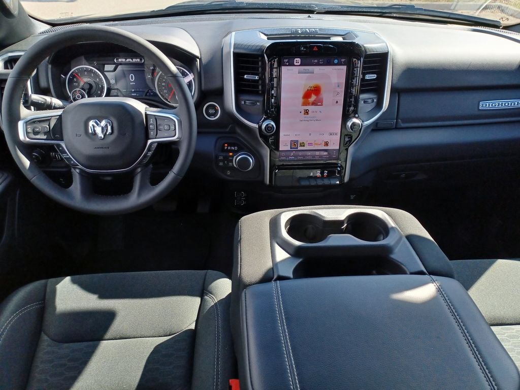 2025 RAM 1500 Big Horn Crew Cab 4x4 6'4' Box