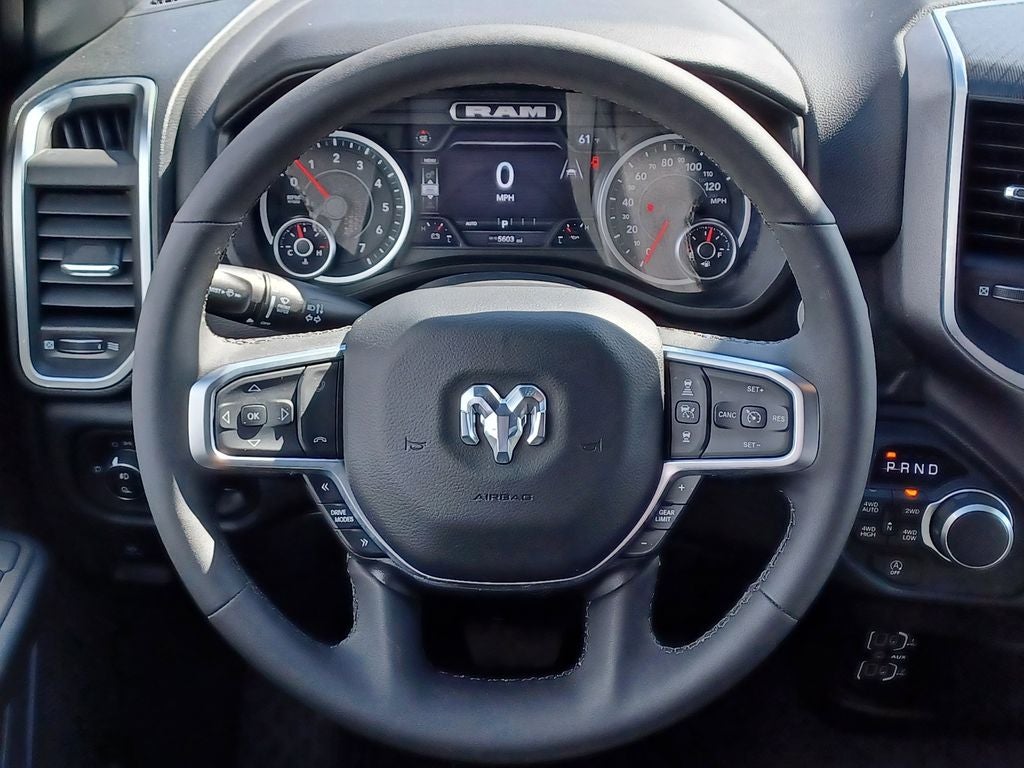 2025 RAM 1500 Big Horn Crew Cab 4x4 6'4' Box