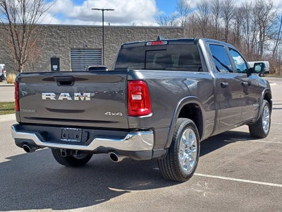 2025 RAM 1500 Big Horn Crew Cab 4x4 6'4' Box