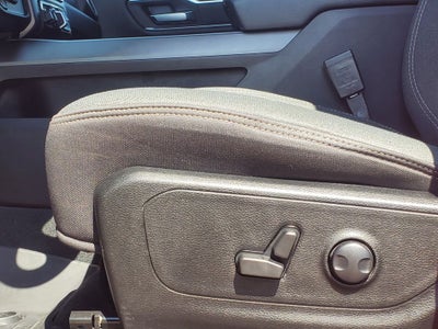 2022 RAM 1500 Big Horn Crew Cab 4x4 6'4' Box