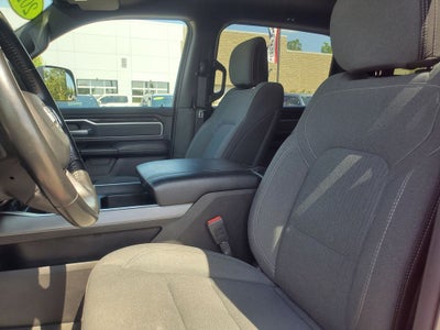2022 RAM 1500 Big Horn Crew Cab 4x4 6'4' Box