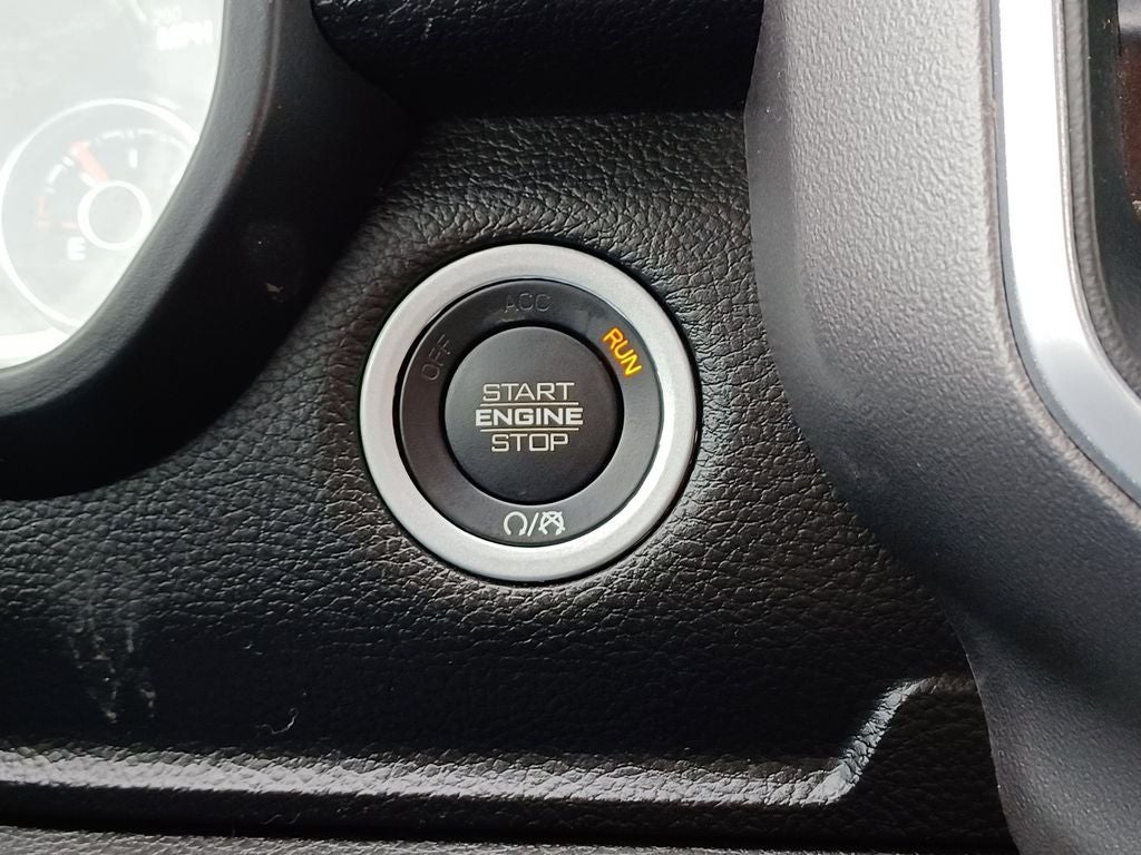 2023 RAM 1500 Big Horn Crew Cab 4x4 6'4' Box