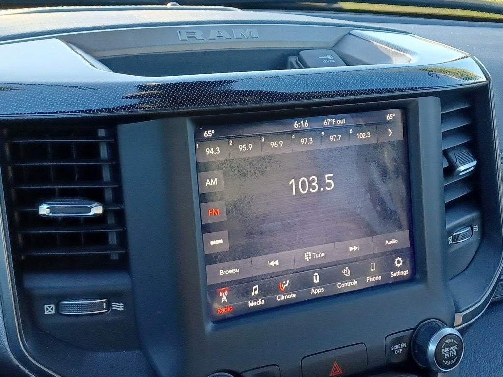 2019 RAM 1500 SPORT