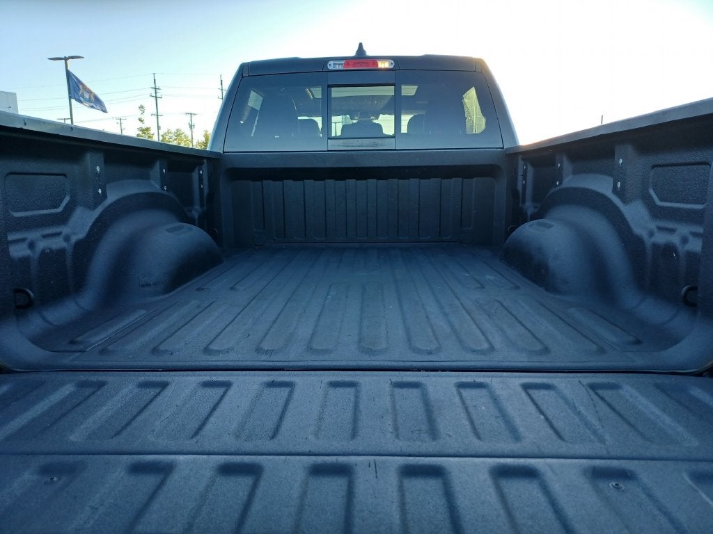2019 RAM 1500 SPORT