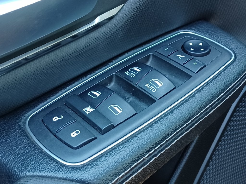 2019 RAM 1500 SPORT