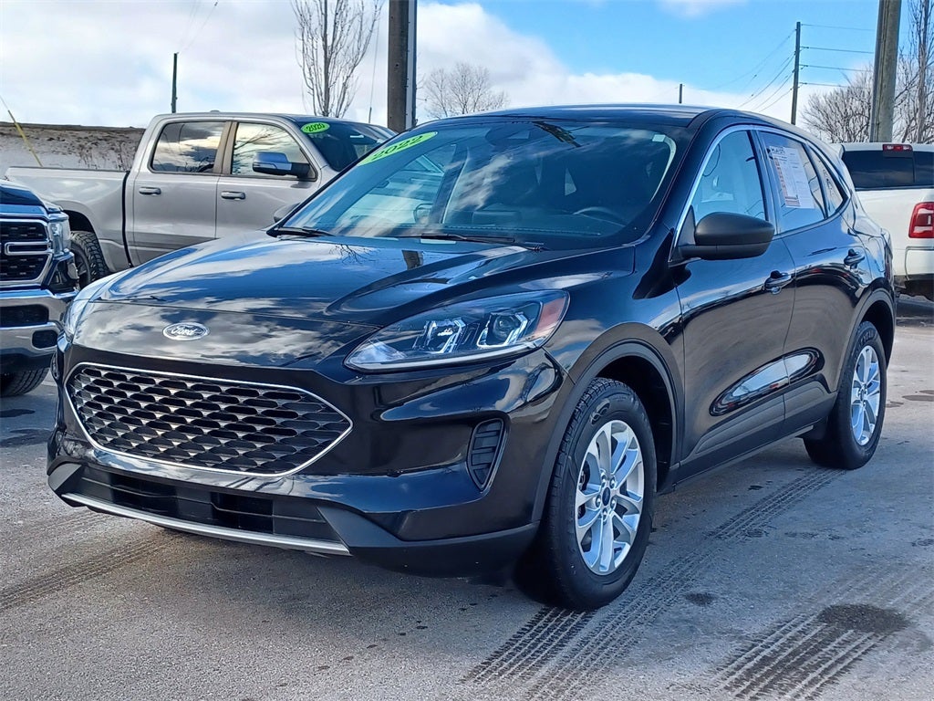 2022 Ford Escape SE Hybrid