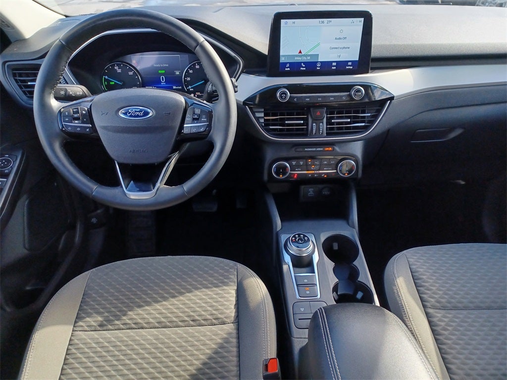2022 Ford Escape SE Hybrid