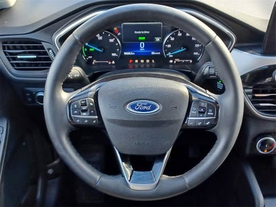 2022 Ford Escape SE Hybrid