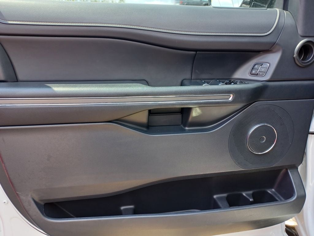 2023 Ford Expedition XLT MAX