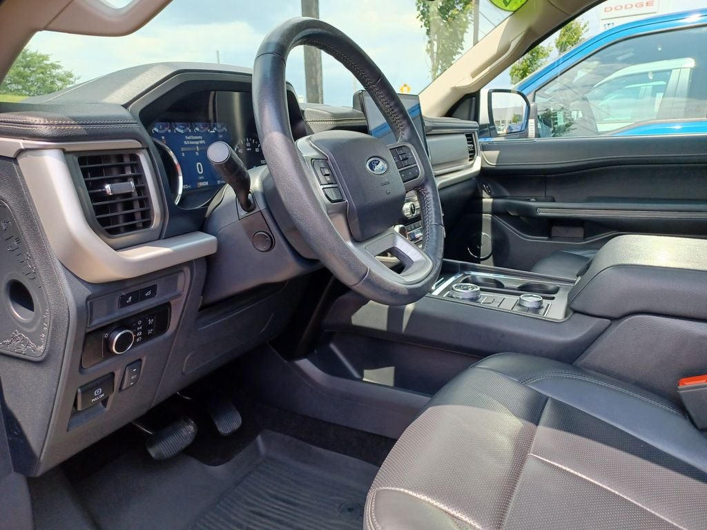 2023 Ford Expedition XLT MAX