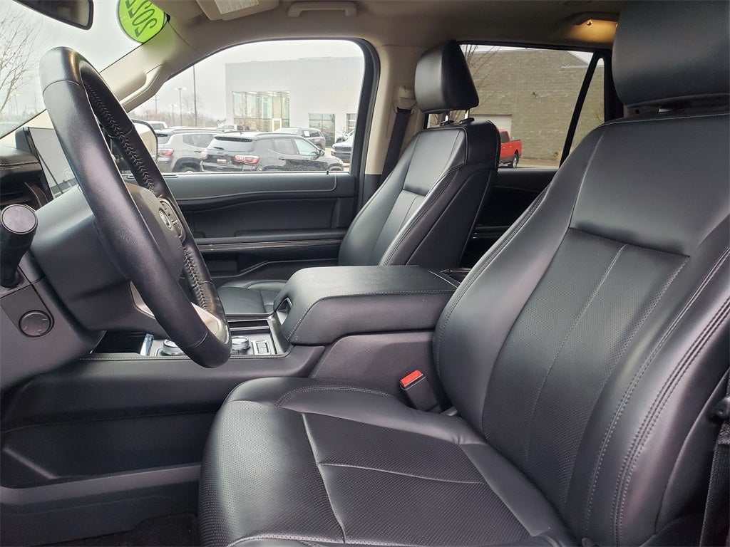 2022 Ford Expedition XLT