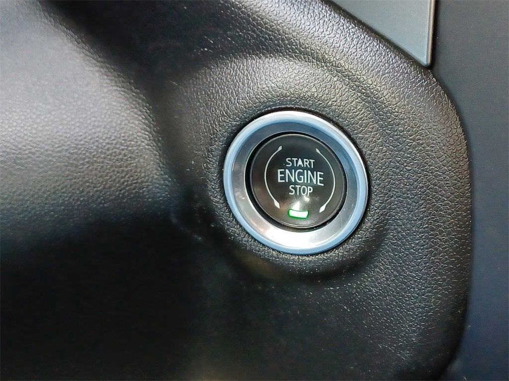 2021 Chevrolet Silverado 1500 4WD Double Cab Standard Bed RST