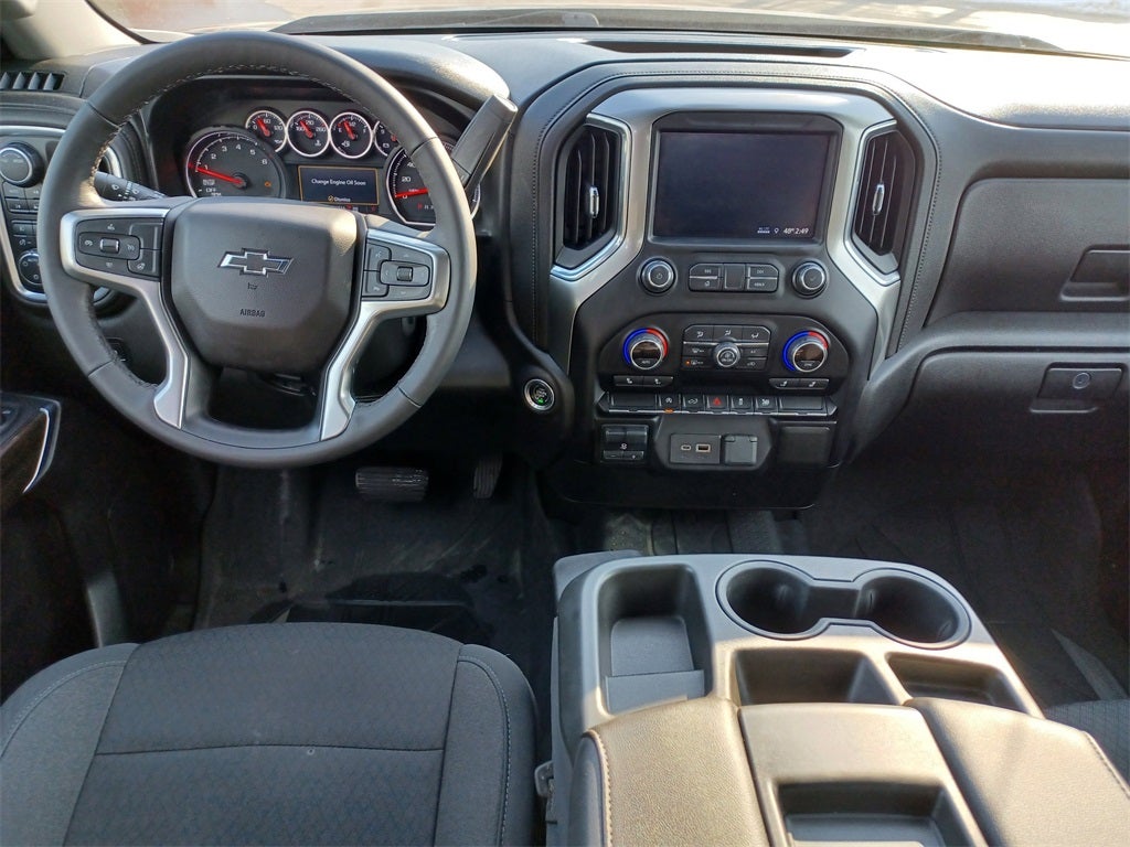 2021 Chevrolet Silverado 1500 4WD Double Cab Standard Bed RST