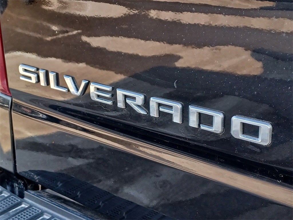 2021 Chevrolet Silverado 1500 4WD Double Cab Standard Bed RST