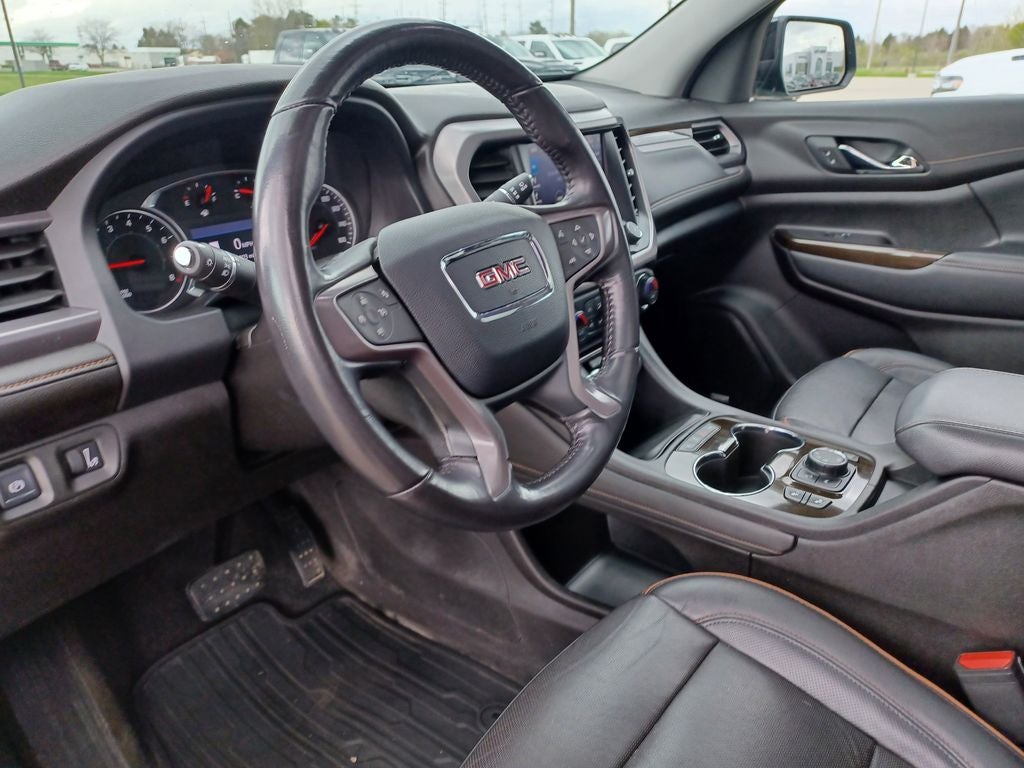 2020 GMC Acadia AWD AT4