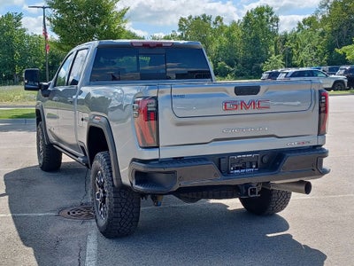 2025 GMC Sierra 2500HD 4WD Crew Cab Standard Bed AT4X