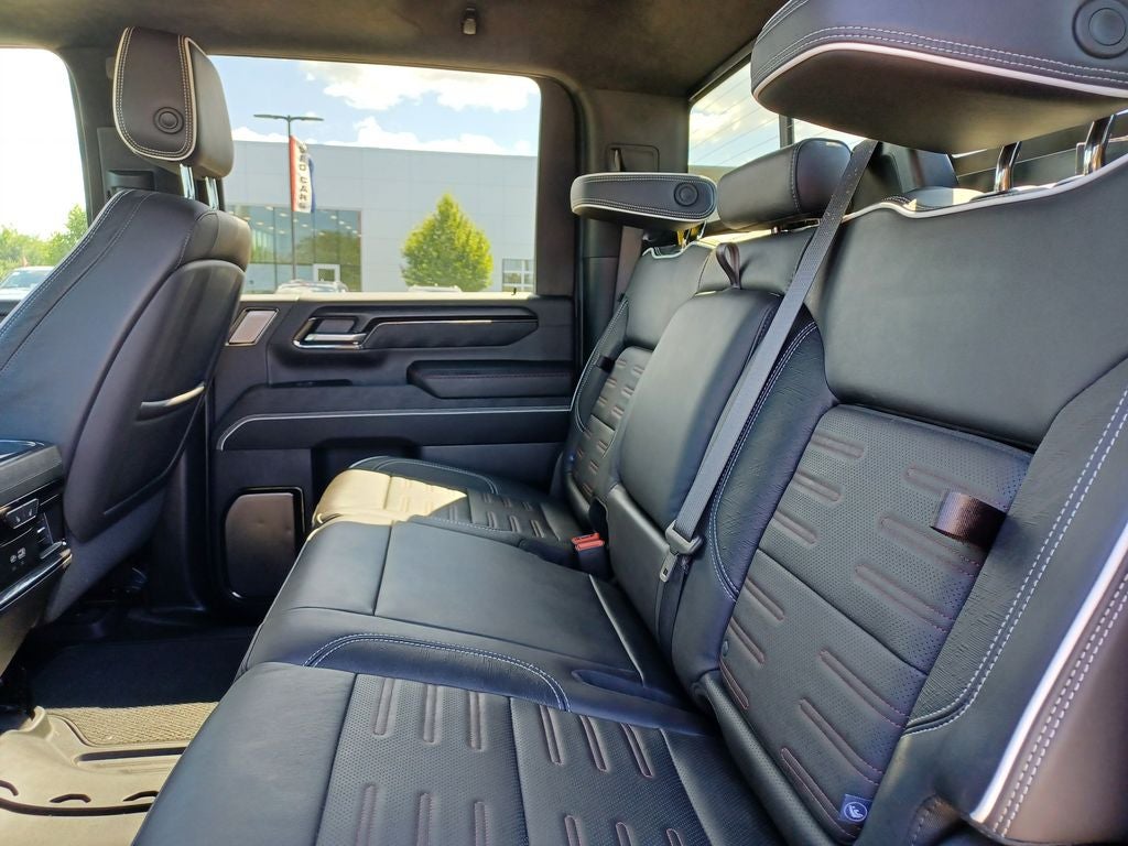 2025 GMC Sierra 2500HD 4WD Crew Cab Standard Bed AT4X