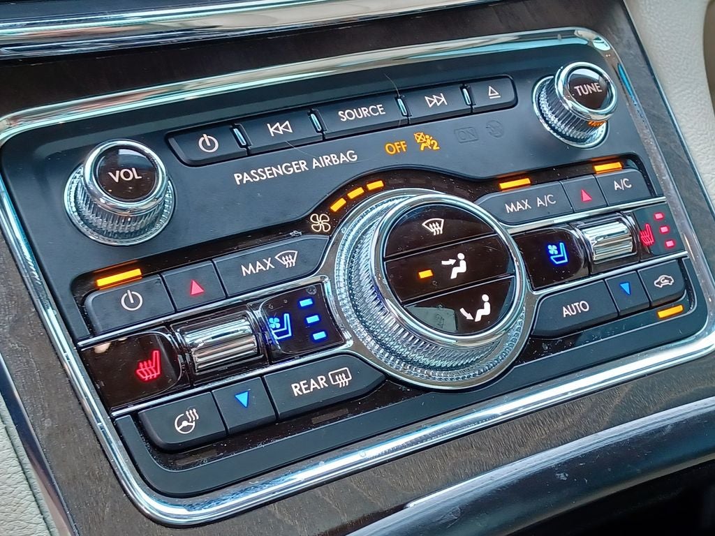 2017 Lincoln Continental Reserve