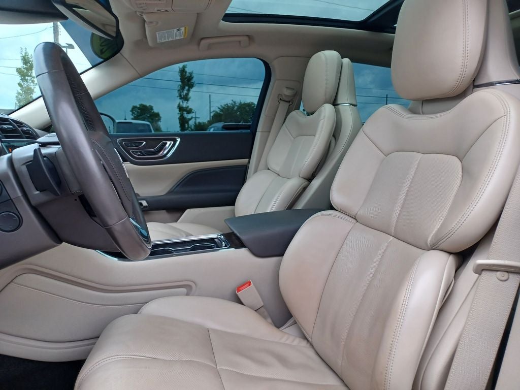 2017 Lincoln Continental Reserve