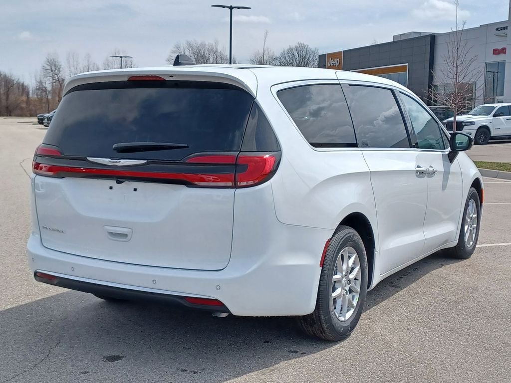 2026 Chrysler Pacifica PACIFICA SELECT