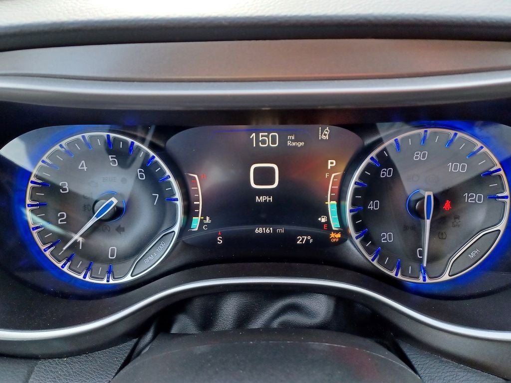 2023 Chrysler Pacifica Touring L