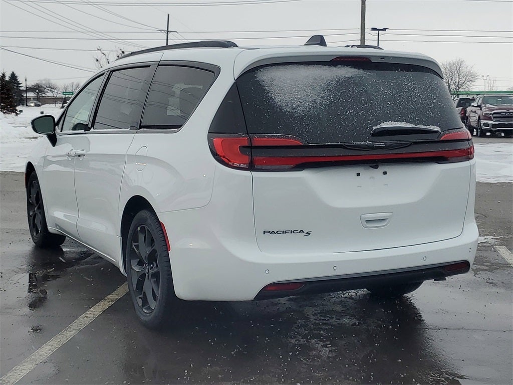 2026 Chrysler Pacifica PACIFICA SELECT