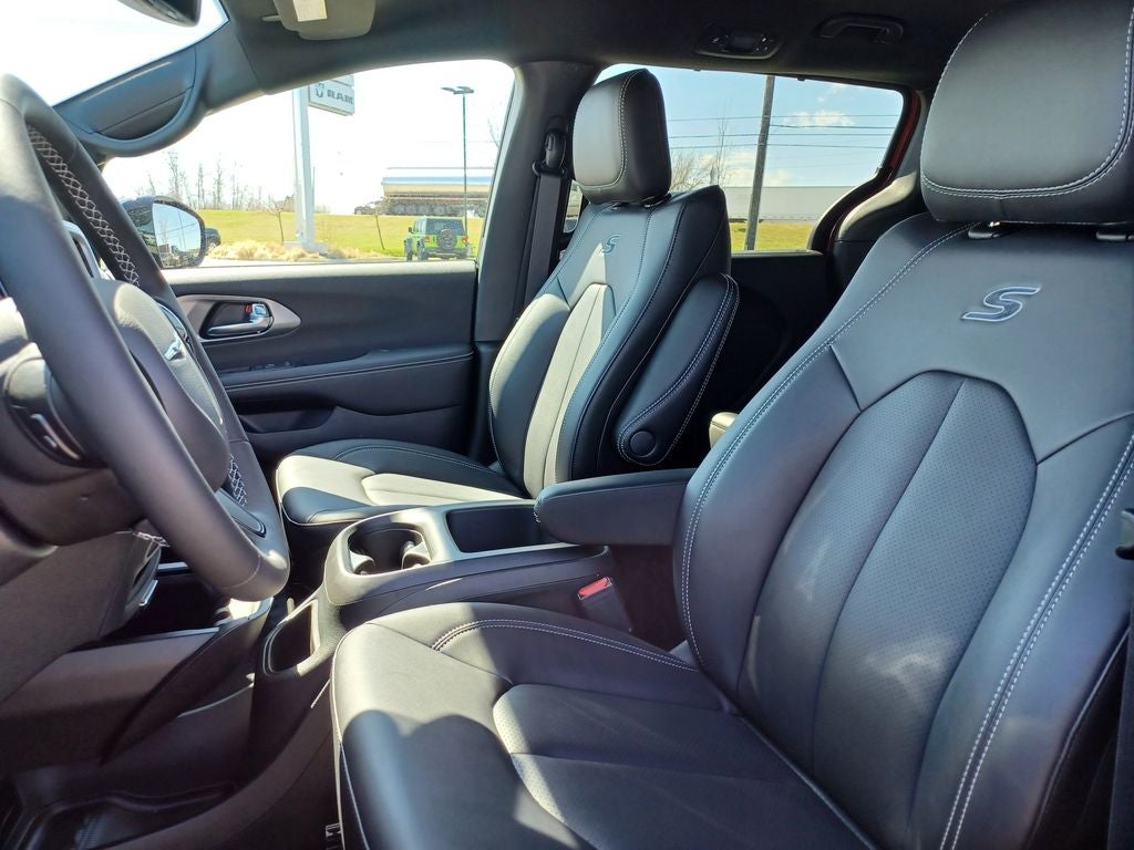 2026 Chrysler Pacifica PACIFICA SELECT