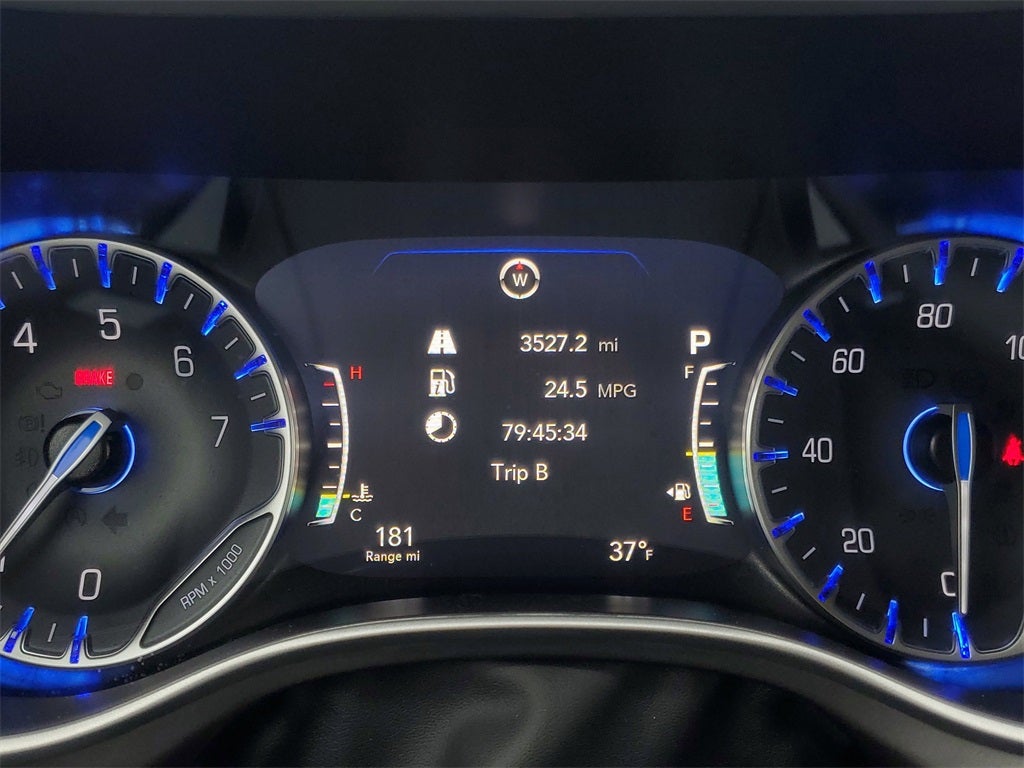 2024 Chrysler Pacifica Touring L