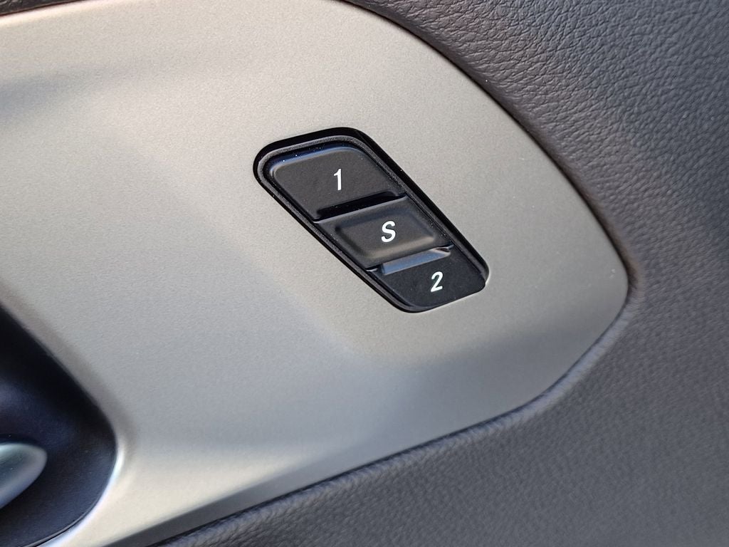 2027 Chrysler Pacifica PACIFICA LIMITED