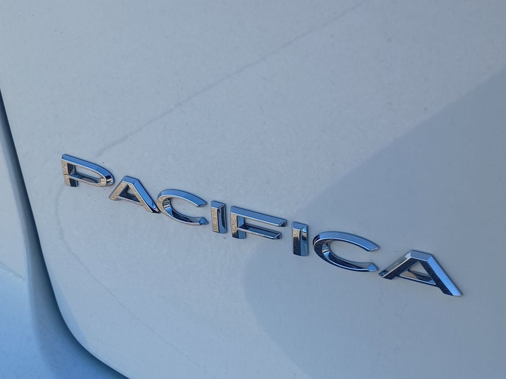 2027 Chrysler Pacifica PACIFICA LIMITED