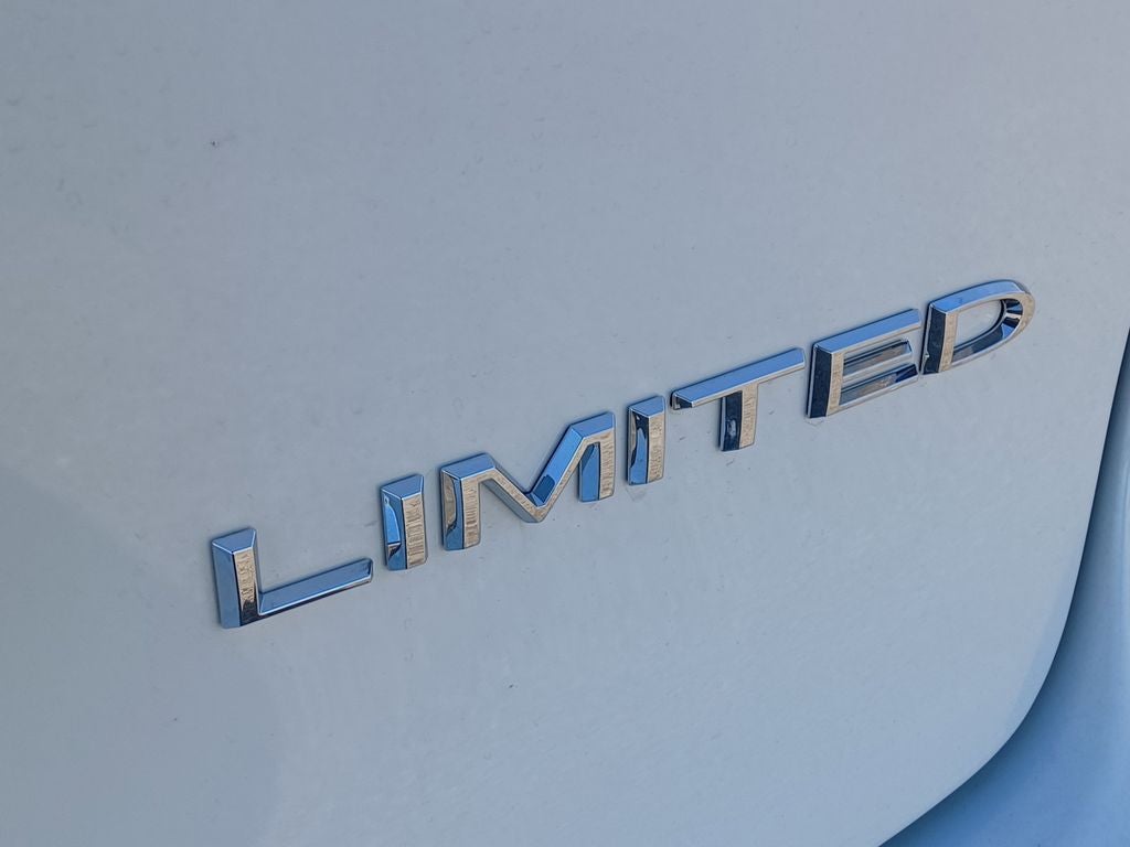 2027 Chrysler Pacifica PACIFICA LIMITED