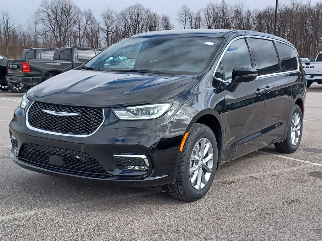 2026 Chrysler Pacifica PACIFICA SELECT AWD