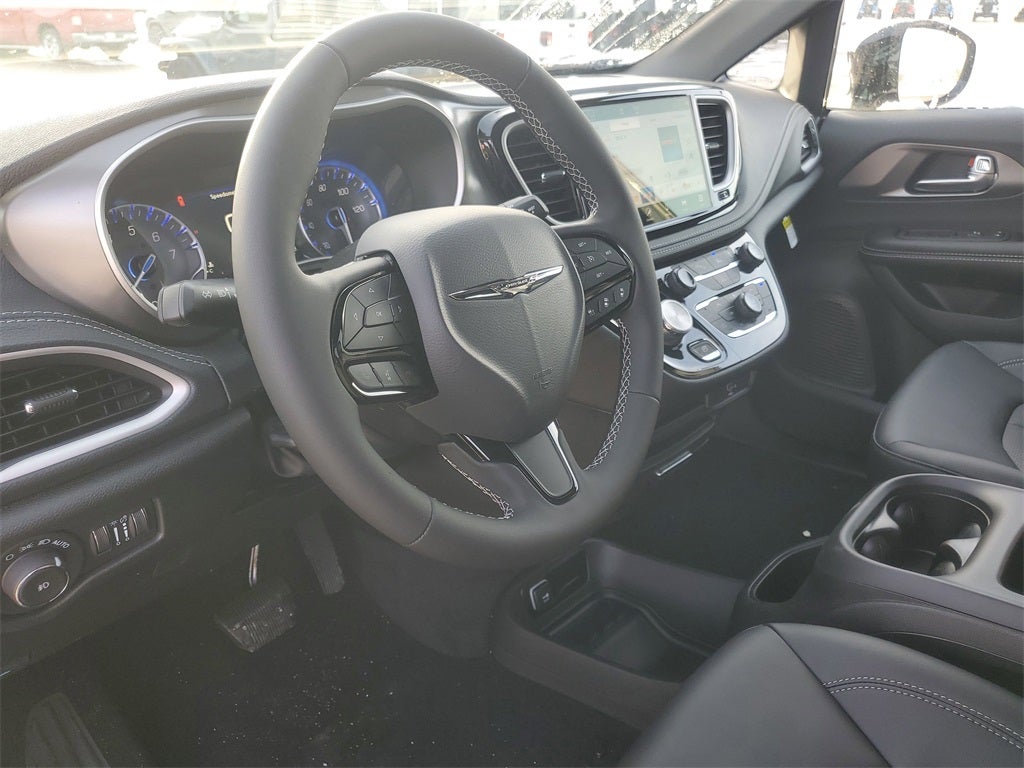 2026 Chrysler Pacifica PACIFICA SELECT AWD