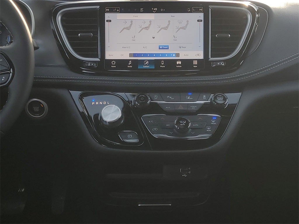 2026 Chrysler Pacifica PACIFICA SELECT AWD