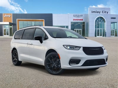 2026 Chrysler Pacifica PACIFICA SELECT AWD