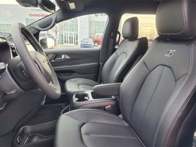 2026 Chrysler Pacifica PACIFICA SELECT AWD