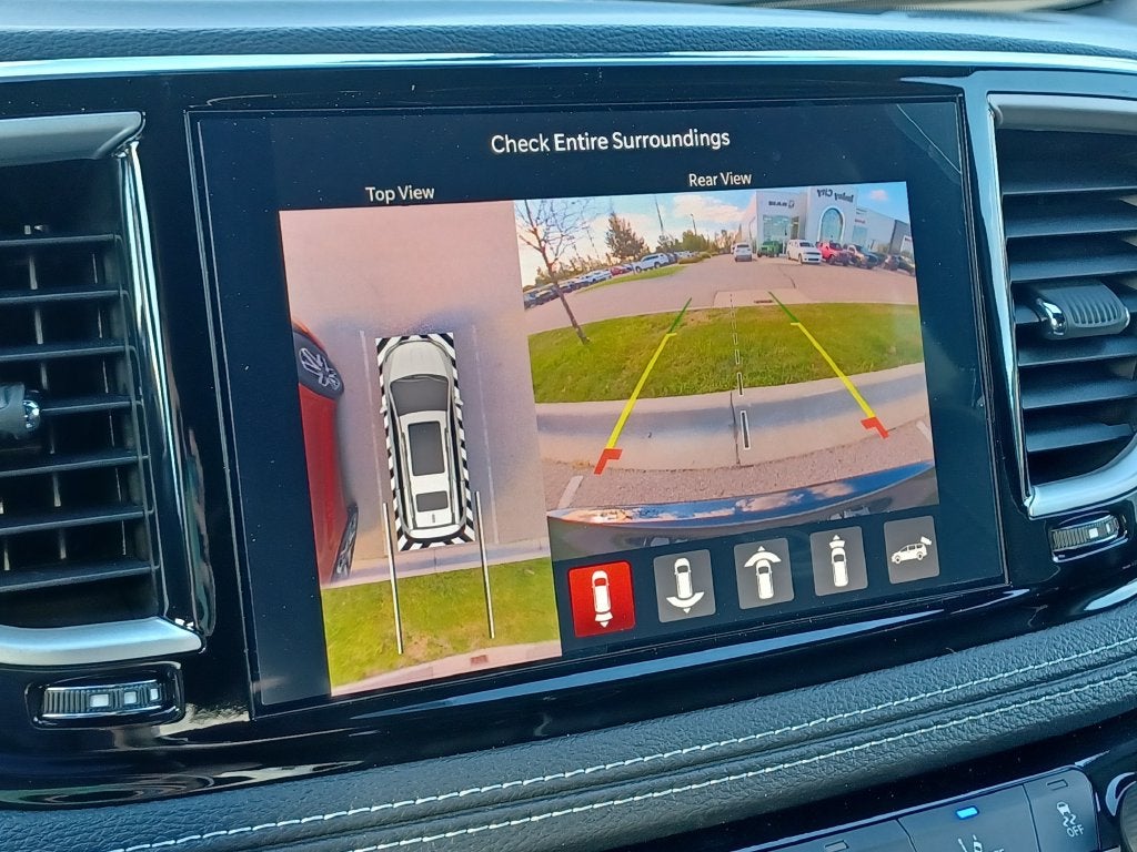 2027 Chrysler Pacifica Limited