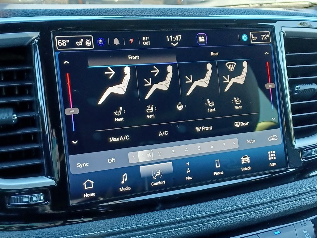 2027 Chrysler Pacifica Limited