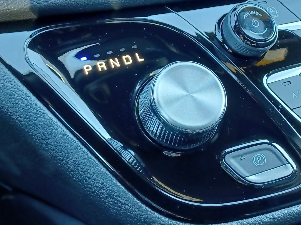 2027 Chrysler Pacifica Limited