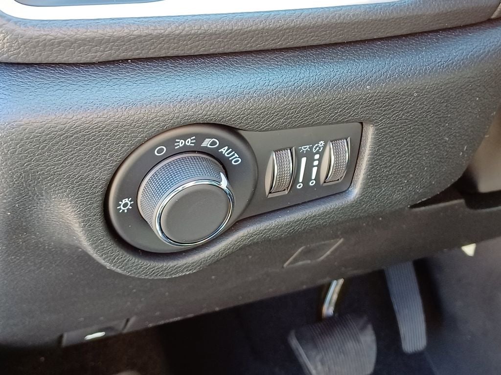 2027 Chrysler Pacifica PACIFICA LIMITED AWD