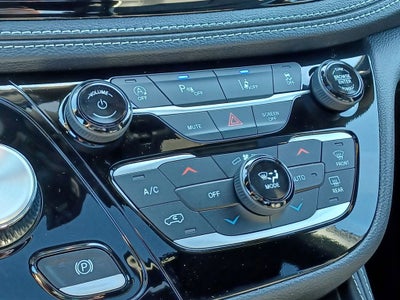 2027 Chrysler Pacifica PACIFICA LIMITED AWD