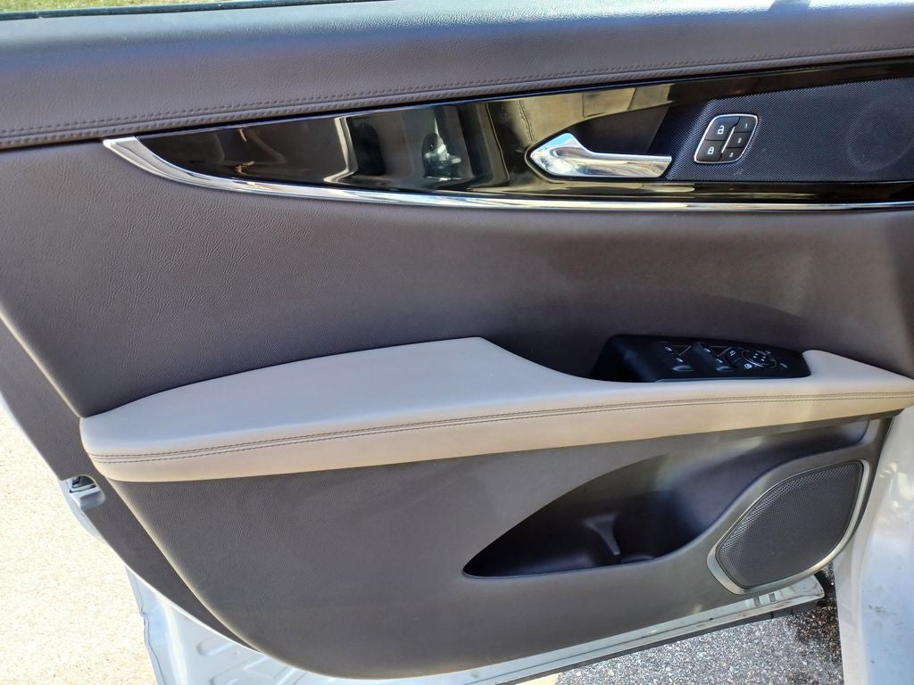 2021 Lincoln Nautilus Standard